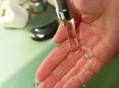 В Железнодорожном районе дали горячую воду жителям двух домов и детского сада