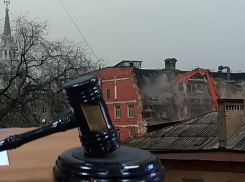 Снос хлебозавода и Федеральный закон, или Почему дело уже не в трубе