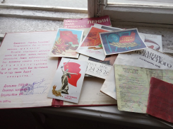 Ценности прошлого столетия из заброшенных квартир показал коллекционер из Воронежа 