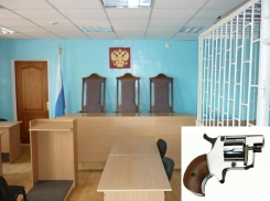 В воронежском дворе мужчине продали револьвер