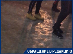 Травмоопасную подставу от коммунальщиков сняли в центре Воронежа