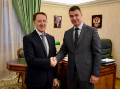 Камбэк Маслова на площадь Ленина: Гордеев наносит ответный удар