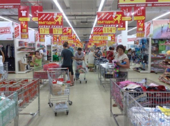 В Воронеже уволили директора «Магнита», которая побила школьницу соломкой