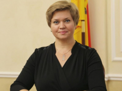 Глава воронежского департамента получила нагоняй от прокуратуры