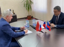 Воронежская область отремонтирует дороги, объекты ЖКХ и социнфраструктуры в ЛНР