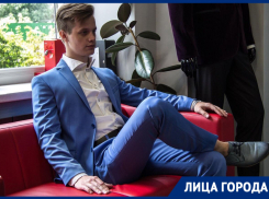 «Любитель «Шерлока» просил сшить пальто, как у Камбербэтча», – дизайнер одежды из Воронежа