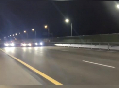 Опубликовано видео ночного драг-рейсинга на трассе М-4 «Дон»