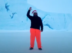 С Новым годом из Антарктиды: полярник прислал для воронежцев видеооткрытку