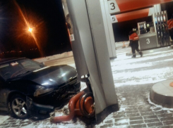 «Недовольный ценами на бензин» воронежец врезался в заправку 