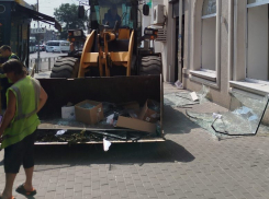 Чиновники выехали на место атаки беспилотников в центре Воронежа