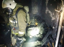 На ночном пожаре в Советском районе Воронежа были эвакуированы 10 человек