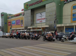  Полуголая колонна байкеров проехалась по Воронежу