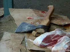 На улицах Воронежа продают непроверенное мясо