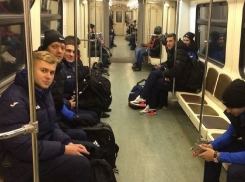 Футболисты «Луча-Энергии» спустя 30 часов добрались до Воронежа без главного тренера 