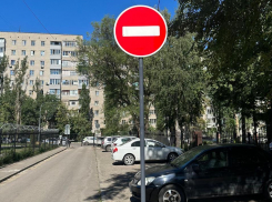 Дойдем до президента: действия застройщика возмутили жителей соседнего дома в Воронеже