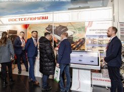 Ростсельмаш на форуме в Воронеже: от техники до цифровых решений