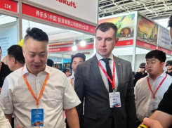 Зачем Кустов улетел в Поднебесную