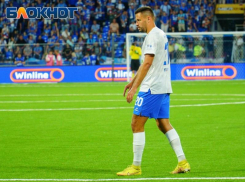 Сколько матчей пропустит удалённый в игре с «Акроном» форвард воронежского «Факела» Марков