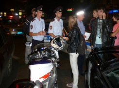 В Воронеже сотрудники ГИБДД поймали 65 нарушителей правил дорожного движения (ФОТО)