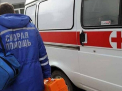 В Воронеже машина без водителя насмерть сбила женщину