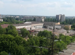 Медленное разрушение завода под окном насторожило жительницу Воронежа