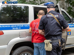 Автобусного серийного карманника задержали в Воронеже