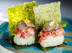 Модные инстаСУШИ и РОЛЛЫ в центре Воронежа