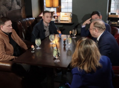 Мифический секс-скандал в воронежском правительстве и продажные выборы: новогодний «Градус Гнева»