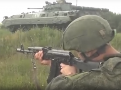 Опасную красоту танковых учений показало Минобороны в Воронежской области 