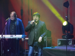 В Воронеже Александр Серов назвал Андрея Малахова сволочью и козлом 