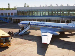 В Воронежском аэропорту совершил первую посадку самолет «Боинг-737»