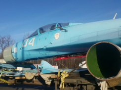 Испугавший американцев истребитель снова заметили на трассе под Воронежем