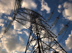 При ремонте фонаря под Воронежем погиб рабочий