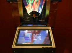 Личные вещи Героя России Романа Филипова выставили в Москве