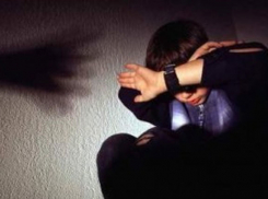 Житель Воронежской области пойдет под суд за избиение 14-летнего брата 