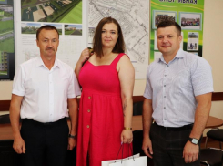 Первая женщина из Бутурлиновского района отправится в зону СВО 
