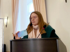 Скандальную оппозиционерку Нину Беляеву исключили из фракции КПРФ в Воронежской области