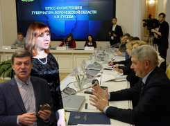 Губернатор Гусев пригрозил Бычкову и Сухачевой печальными последствиям