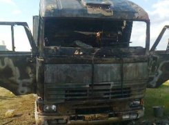 В Воронежской области загорелся грузовик «Камаз»