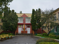 В Воронеже депутат Олег Гречишников помог отремонтировать детский сад