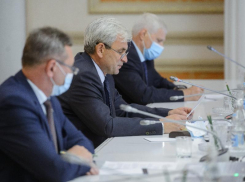 Названы районы Воронежской области, где значительно выросло количество ковидных заражений 