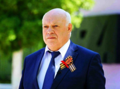 Бывший спикер Воронежской облдумы Владимир Ключников отмечает 76-летие