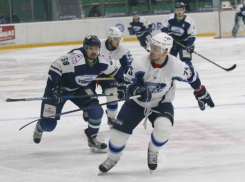 Воронежский «Буран» обыграл нефтекамский «Торос» в день рождения тренера