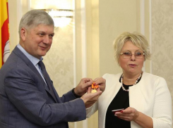 Вице-мэр Воронежа Надежда Савицкая получила медаль откуда не ждали