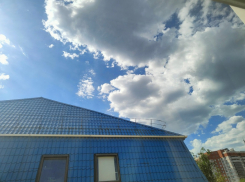 В домах небезопасно: последствия падения обломков БПЛА в Воронежской области продолжают устранять