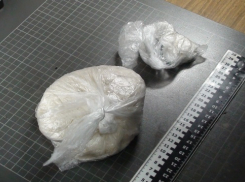 В Воронежской области у безработного водителя «Porsche» нашли два килограмма наркотиков