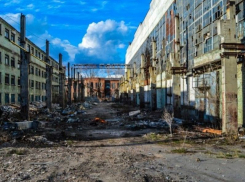 Планировщика земель завода Коминтерна под застройку начали искать в Воронеже