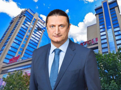 Политический старожил и депутат Госдумы из Воронежа отмечает 58-й день рождения