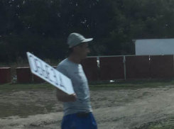 Платные услуги в пробке в Лосево возмутили водителей на М-4