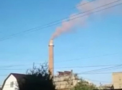 Пугающий выброс завода «Ника-Петротэк» сняли на видео под Воронежем
